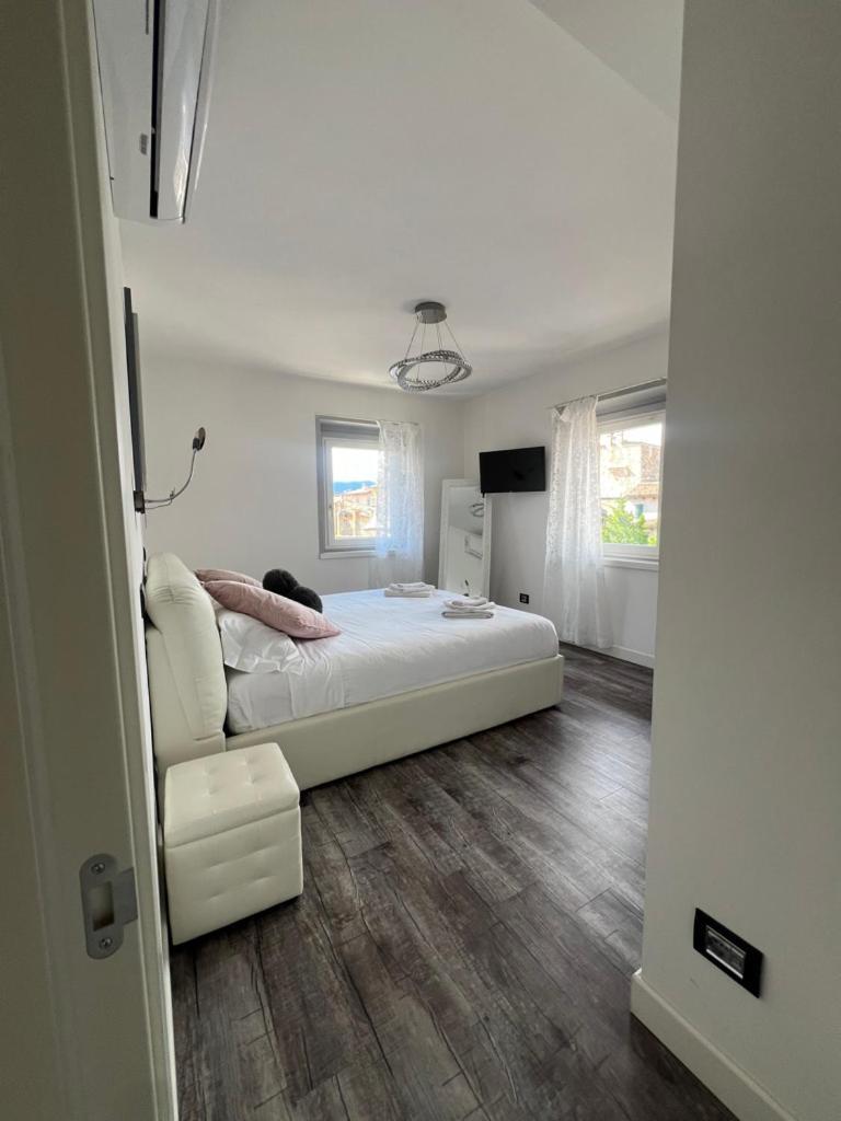 טורי דל בנקו Caivano Rooms New Opening מראה חיצוני תמונה